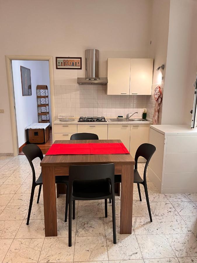 Roma Basento Apartment Ngoại thất bức ảnh