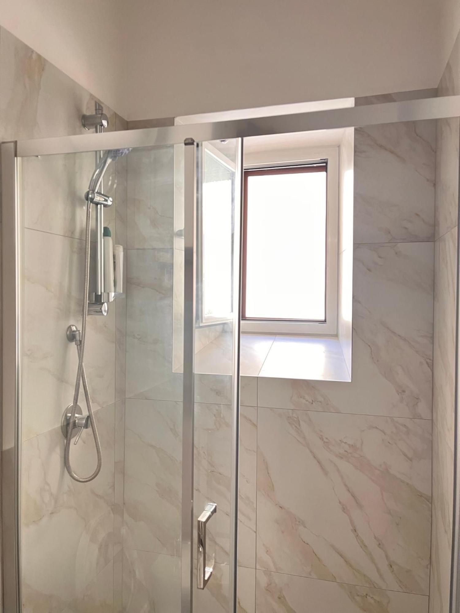 Roma Basento Apartment Ngoại thất bức ảnh